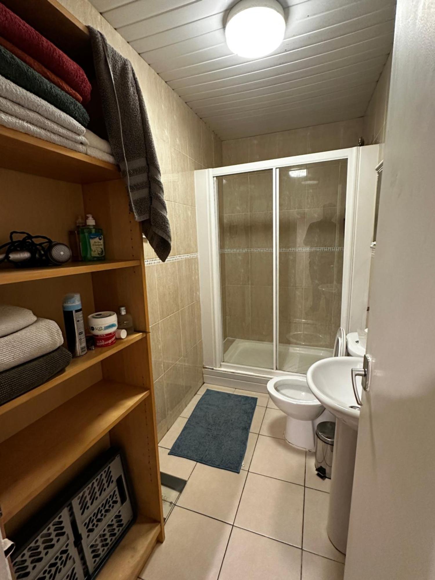 Charming 1-bedroom Southfields, Лондон
